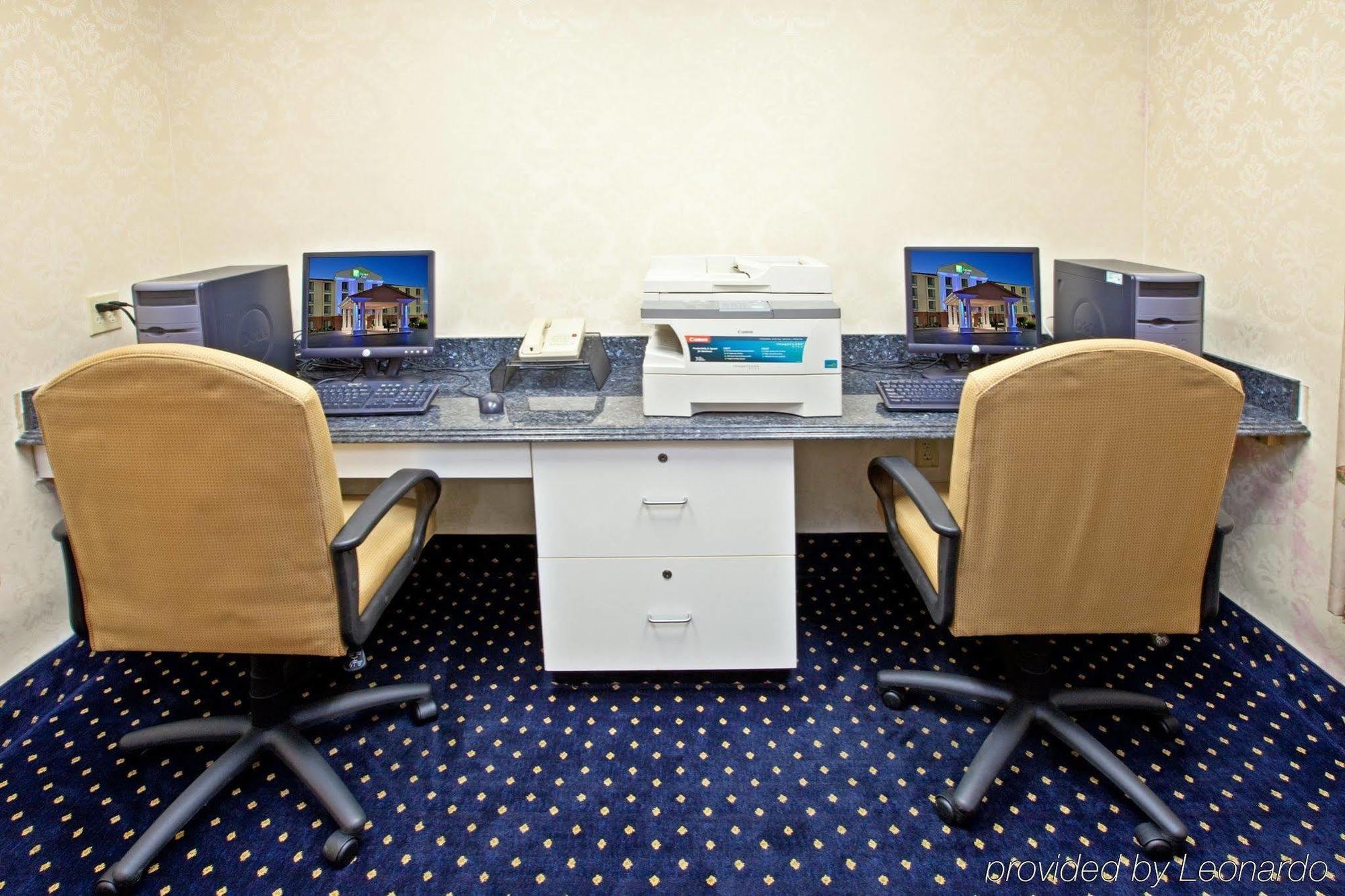 Holiday Inn Express Hotel & Suites Murray By Ihg Buitenkant foto